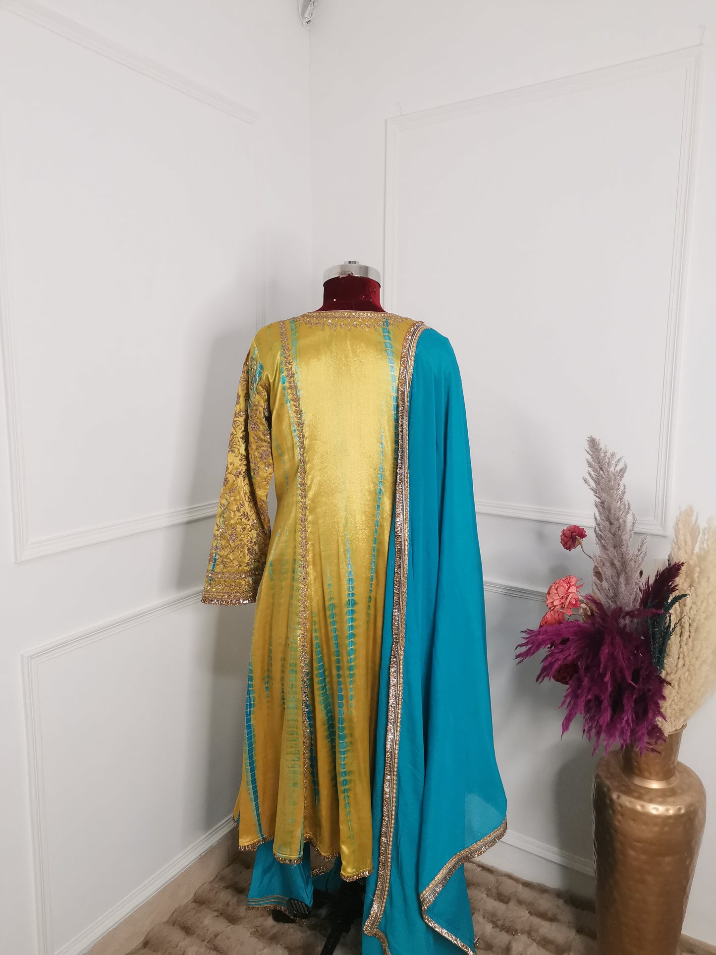 Yellow and Blue Tie-Dye Suit