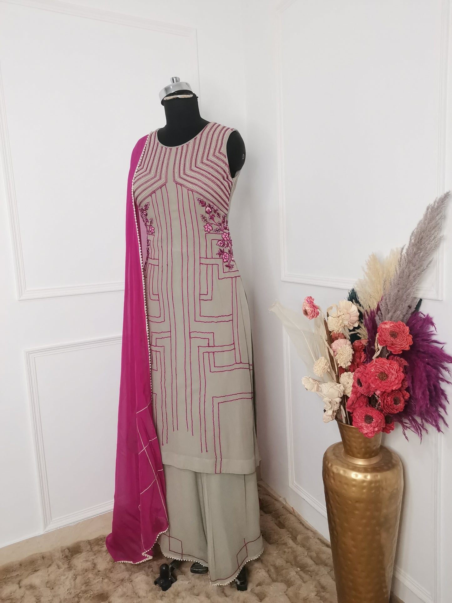 Anvi Grey Color Block Suit