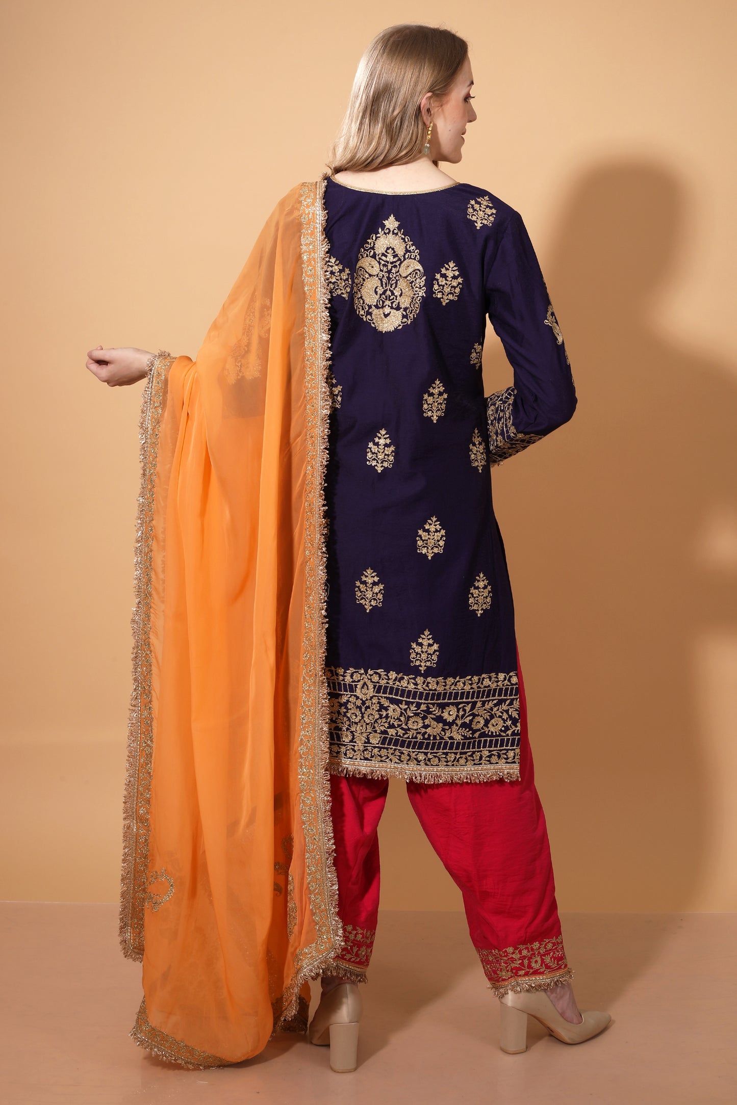 Ragini Straight Suit