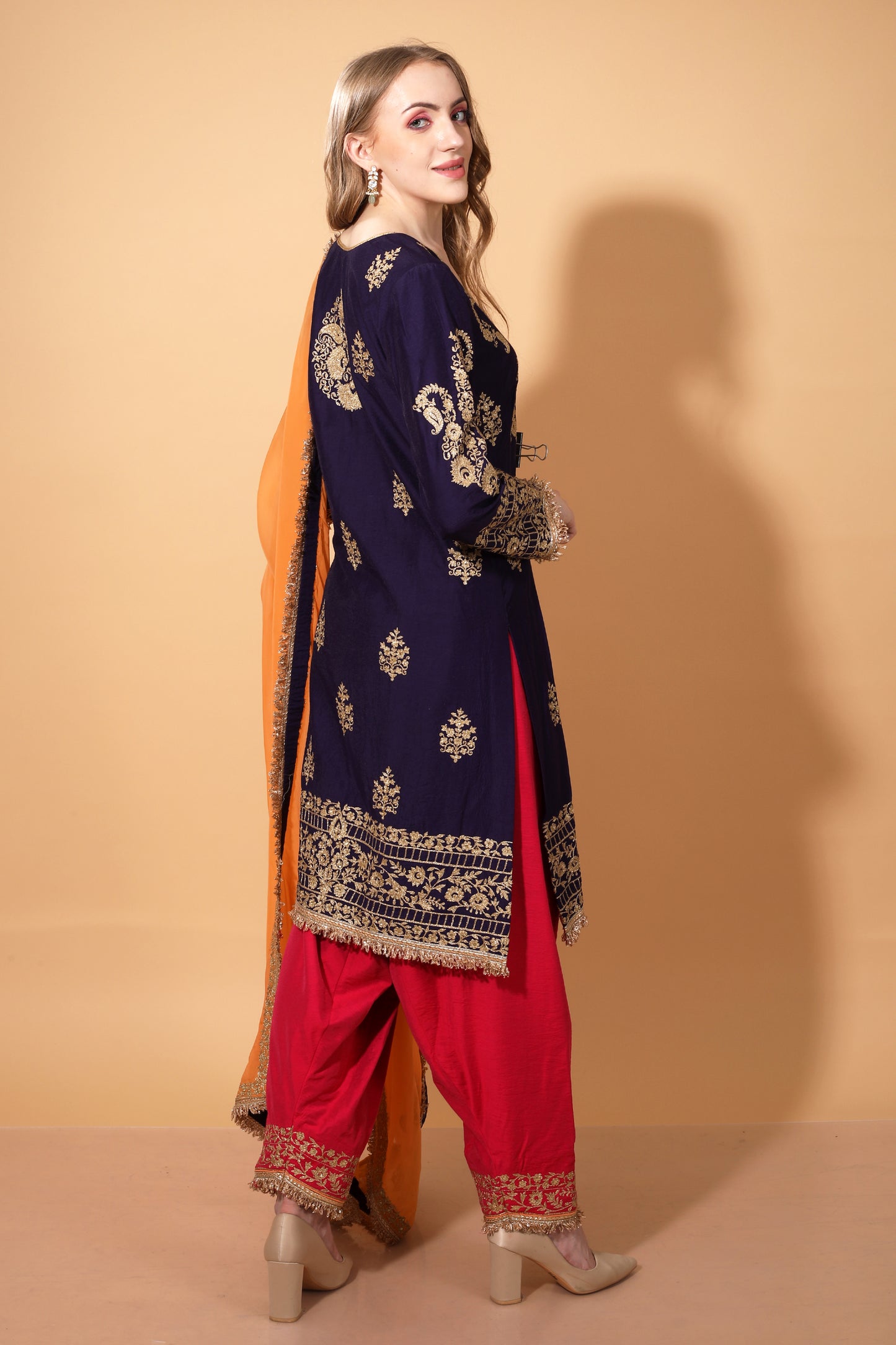 Ragini Straight Suit