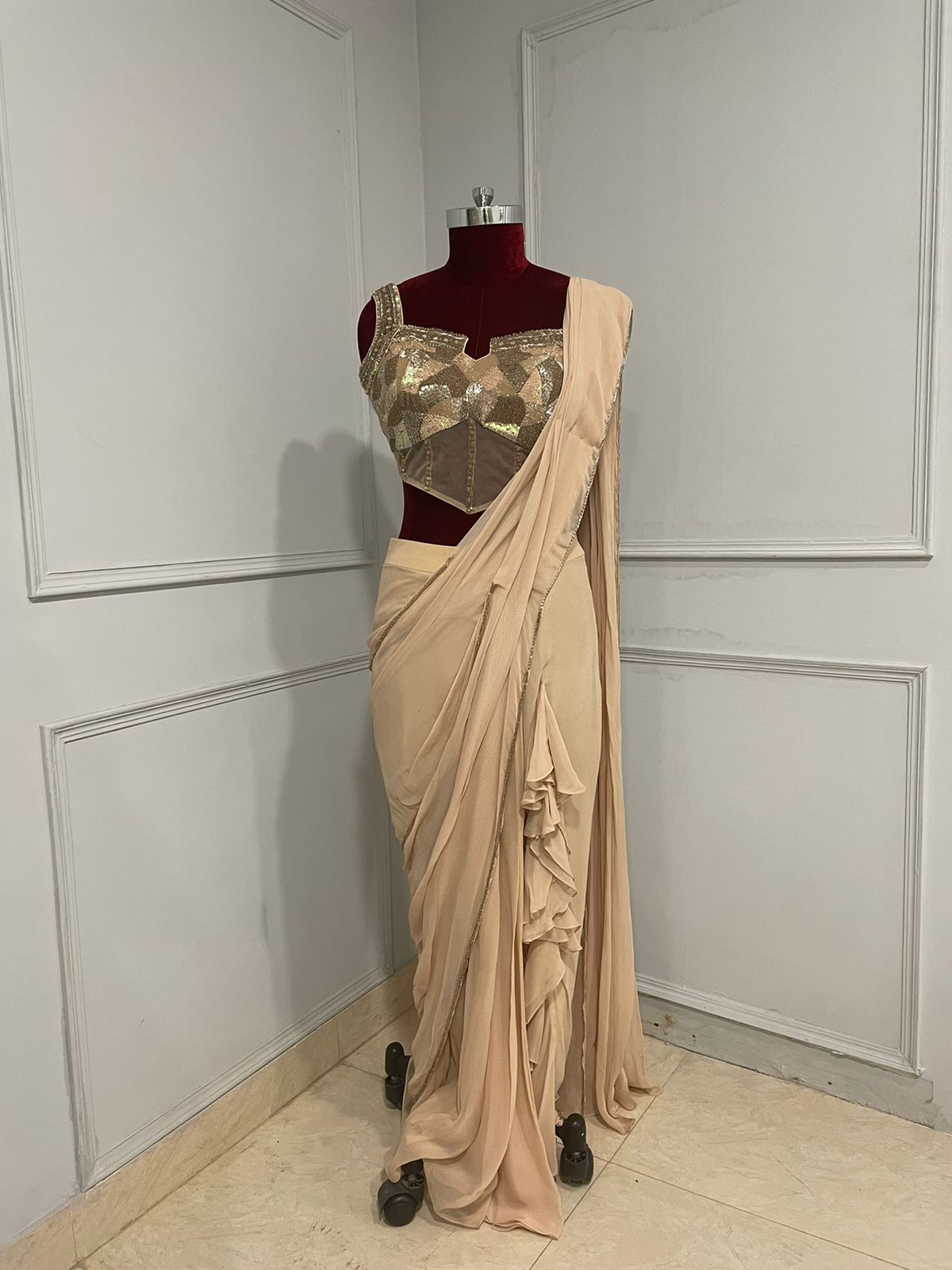 Aadab Pre Draped Slit Saree