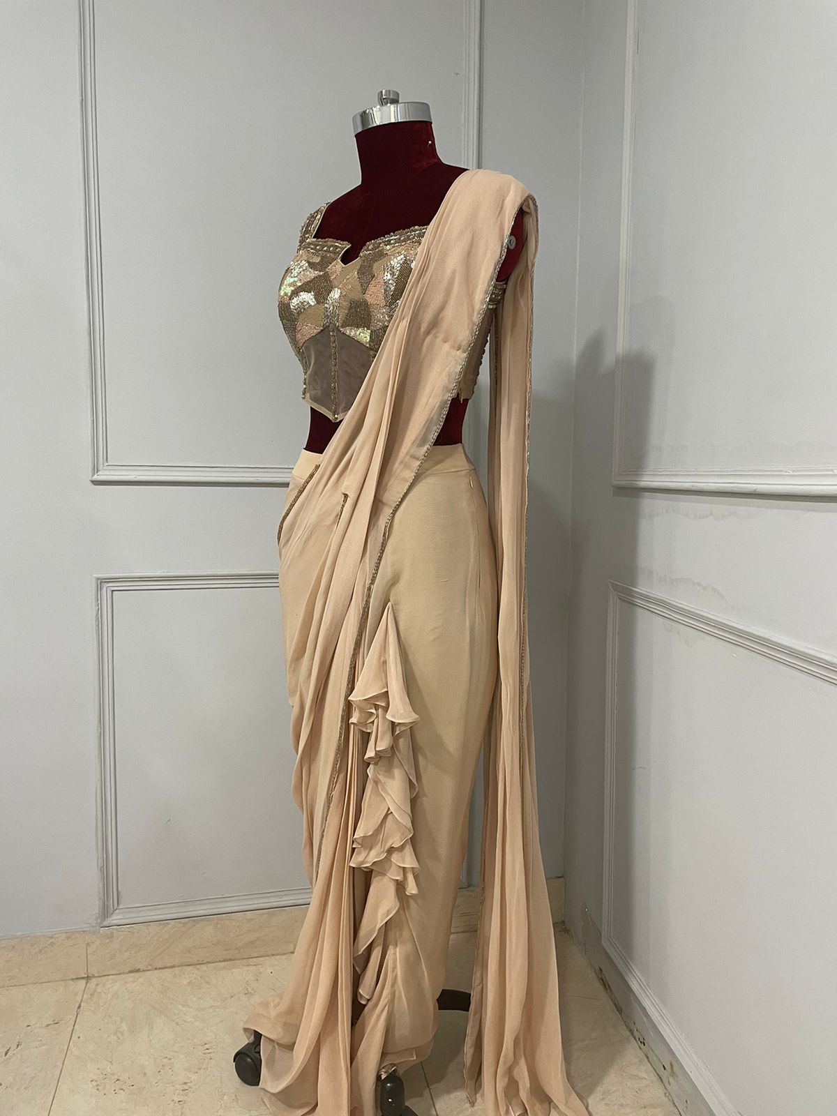 Aadab Pre Draped Slit Saree