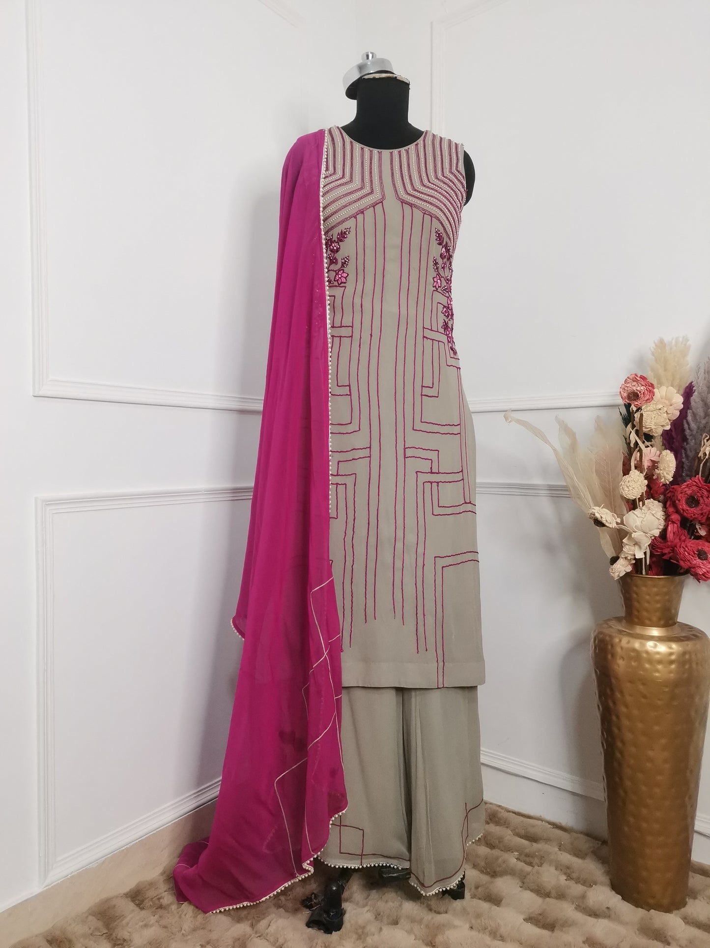 Anvi Grey Color Block Suit
